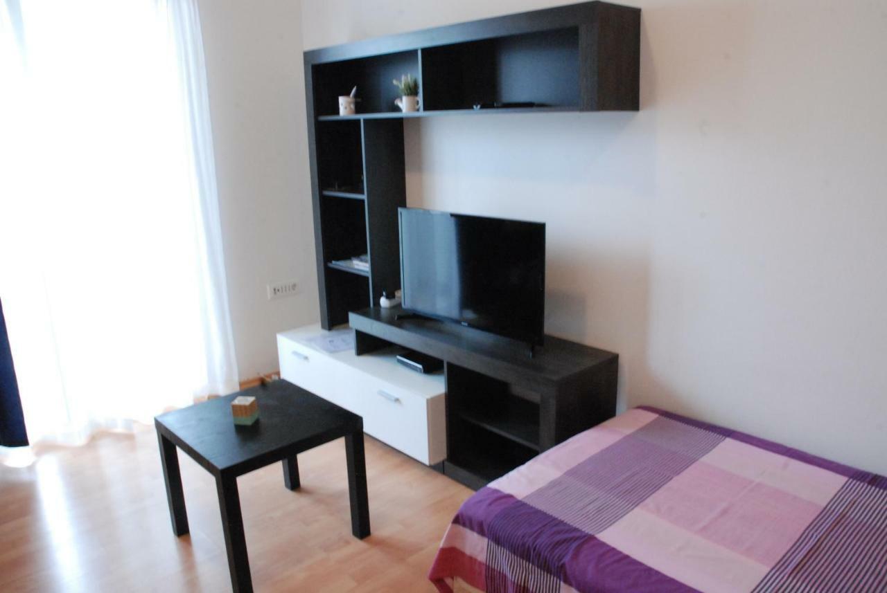 Apartmani Radin Rosini Exteriér fotografie